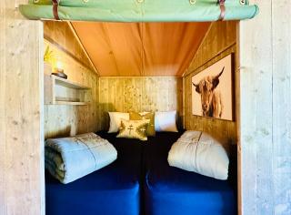 Esk Luxury Glamping Tents - Esk - 8