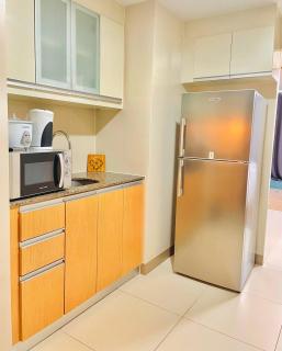 Thompson Suites - 2 beds, One Uptown Residences - XBOX & Netflix - Manila - 5