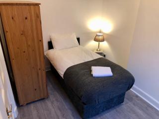 Spare Room Stay - 0