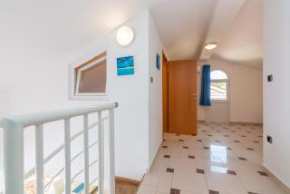 Apartments Lovorka - Baška - 6