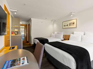 Novotel Queenstown Lakeside - Queenstown - 1
