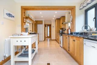 High quality detached house with parking St. Ives - 6