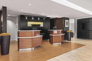 Super 8 by Wyndham Dallas Love Field Airport - 5