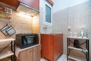 Neos kosmos 1 bedrm semi-basement flat by MPS - Atene - 3