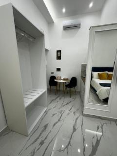 Nanninella Guest House - 1