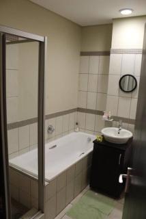 Cosy Apartment in Johannesburg - Johannesburg - 9