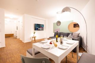 Ko-Living - Yellow Submarine Suite - Altstadt - Küche - 2 SZ - getrennte Betten - bis 7 Gäste - Halle an der Saale - 0