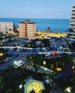 Spacious Studio in Benalbeach with sea views - 4