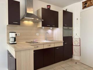 652 - Appartement avec terrasse à Erquy Centre, dans une résidence récente à 100m de la plage - 3