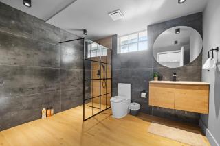 Spacious home in Miami Shores - 2