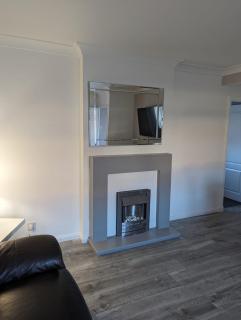 Lovely 2 Bedroom Terrace House - Coatbridge - 5