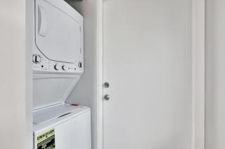 Condo Right off Las Olas Steps to FTL Beach 1A - Fort Lauderdale - 9