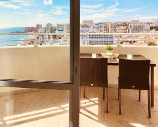 Deluxe Apartment Sea View & Large Terrace - Benalmádena - 5
