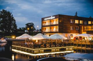 Hotel Port 110 - Iława - 0