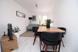 4 BR with FREE on street parking - Bristol - 4