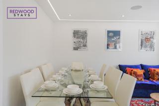 Brand New Spacious 4 Bedroom Houses For Contractors & Families with Free Parking, Garden, Fast WiFi and Netflix By Redwood Stays - 5