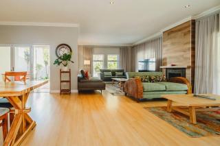 Sidwell Gardens, Adjacent to Kingswood Estate - George - 9