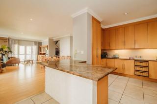 Sidwell Gardens, Adjacent to Kingswood Estate - George - 3