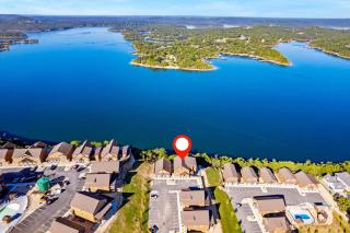 Red Cub Lodge at Table Rock Lake - Kimberling City - 3
