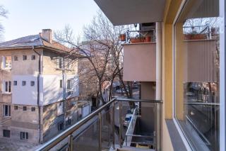 Comfortable 2BR Urban Getaway in City Center by Flat Mаnager - 7