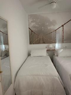 Tiyoweh - Nerja - 3