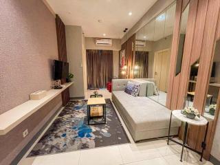 La Rosa II at Anderson Tower - 0