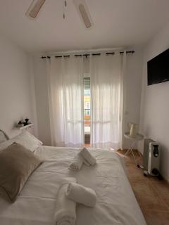 Tiyoweh - Nerja - 8