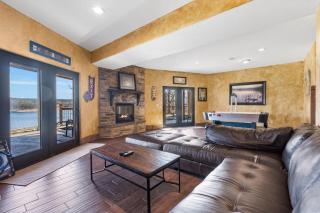 Happiness Within - Lakefront - Branson - 8