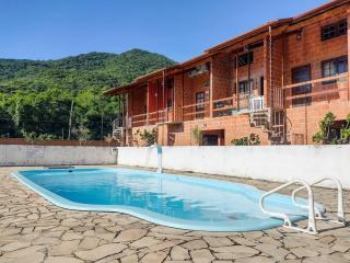 Apto kitnet em condomínio com piscina, em Ubatuba - Ubatuba - 0