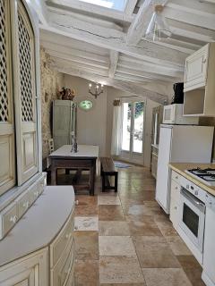 Dans hameau avec piscine privée - 6