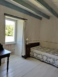 Dans hameau avec piscine privée - 3