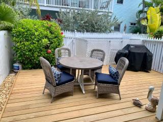 Beautiful Downtown Truman Annex Condo - 4