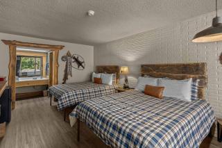 Stonegate Lodge 2 Queen Beds Fast WIFI 50" TV Salt Water Pool Room #207 - 9