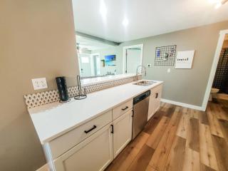 Okoboji BLUEtiful Cottage - 1