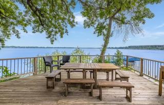 The Lakeside Lookout on Gingles Point - Arnolds Park - 4