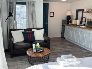 Affordable Studio Near Paseo With Rain Shower #20 - Oklahoma City - 9