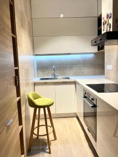 Central Old Batumi / Europe Square apartment / with balcony - Batoemi - 4