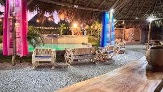 CHALET TROPICAL Hotel & Restaurant-Pizzeria - Las Galeras - 2