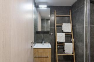 The Acropolis dream house - 8