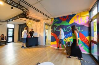 Urban Lounge Sleepery, SureStay Collection by BW - 8