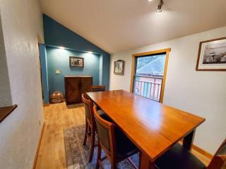 Cabin & A-Frame w/ Firepit near Fishing & Trails - Juneau - 8