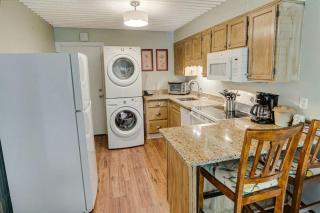 Beaches and Waves Two Bdrm Resort View 1st Floor - 6