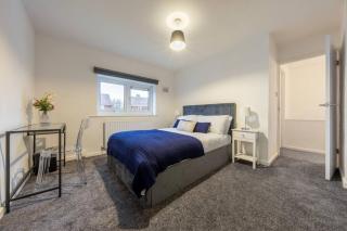Modern Wolverhampton 3 bed Home - Wolverhampton - 3