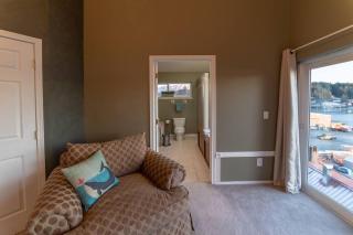 Family Getaway in Juneau Unforgettable Ocean Views - Mendenhaven - 6