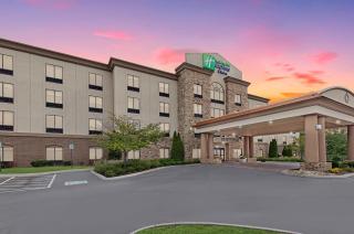 Holiday Inn Express & Suites - Cleveland Northwest by IHG - Cleveland - 0