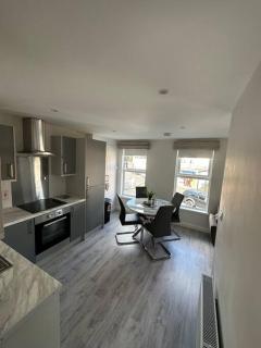 Westland Suites - Stylish, Modern, Elegant, Central Apartments - Londonderry County Borough - 7