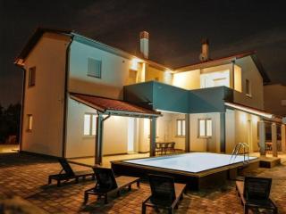 Wohnung Mit Grill, Pool Und Terrasse - Štinjan - 9