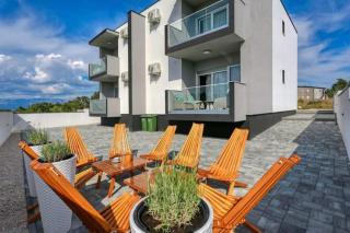 Apartments with parking spaces Vir - Lozice, Vir - 22215 - 9