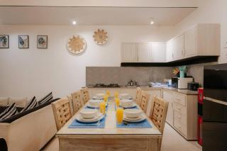 Villa Sri, Seminyak - 3 Bedroom Stylish Pool Villa! - 3