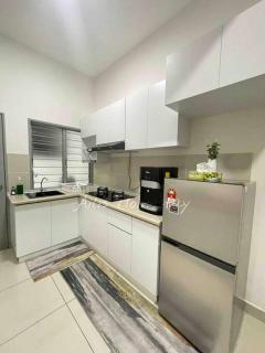 Ailis Homestay - Muslim Friendly - Kampong Jenderam Hilir - 8